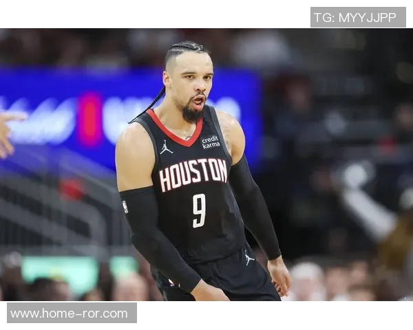 狄龙怒吼反击连得5分助队止颓势展现强大实力 狄龙怒吼反击连得5分助队止颓势展现强大实力